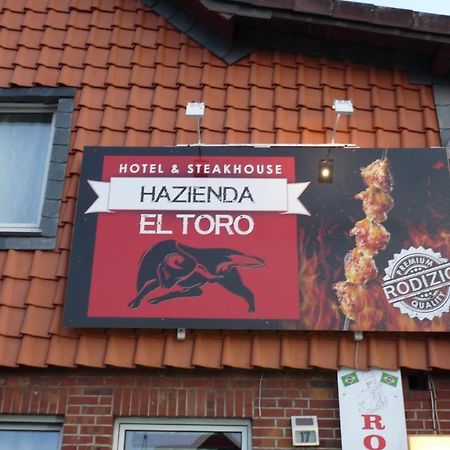 Hotel Rodizio Ug วอล์ฟสบวร์ก ภายนอก รูปภาพ