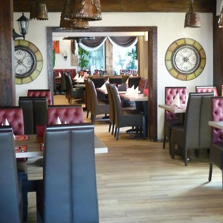 Hotel Rodizio Ug วอล์ฟสบวร์ก ภายนอก รูปภาพ