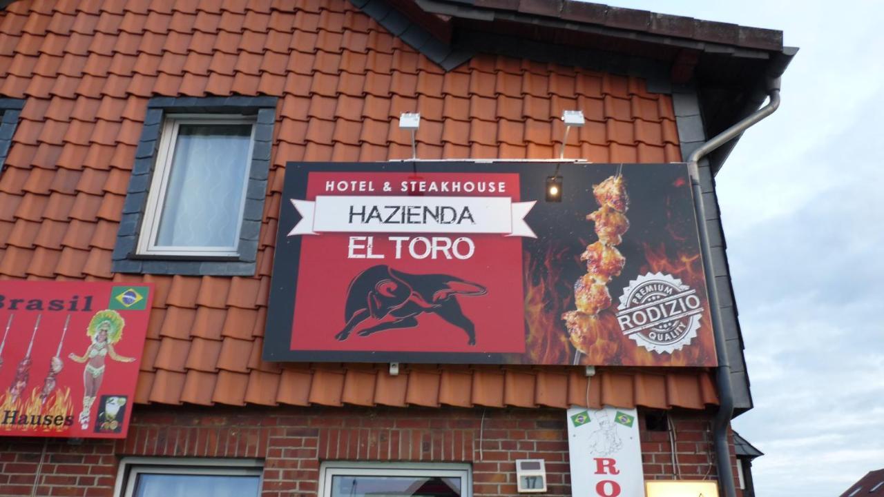 Hotel Rodizio Ug วอล์ฟสบวร์ก ภายนอก รูปภาพ