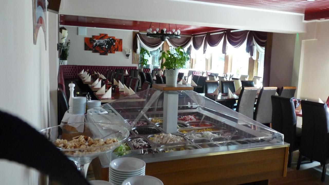 Hotel Rodizio Ug วอล์ฟสบวร์ก ภายนอก รูปภาพ