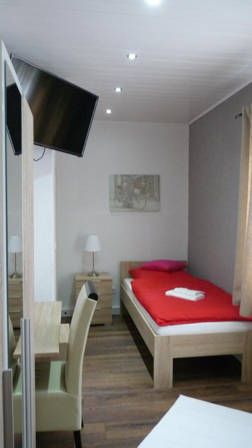 Hotel Rodizio Ug วอล์ฟสบวร์ก ภายนอก รูปภาพ